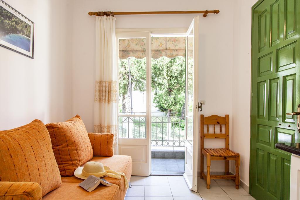 Georgakis George Rooms Vasiliki  Ngoại thất bức ảnh