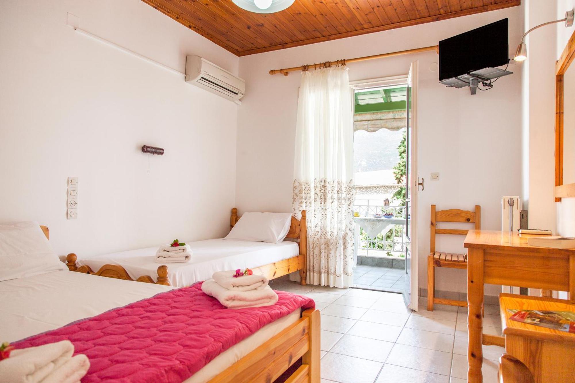 Georgakis George Rooms Vasiliki  Ngoại thất bức ảnh