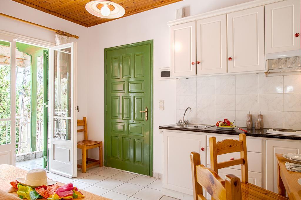 Georgakis George Rooms Vasiliki  Ngoại thất bức ảnh