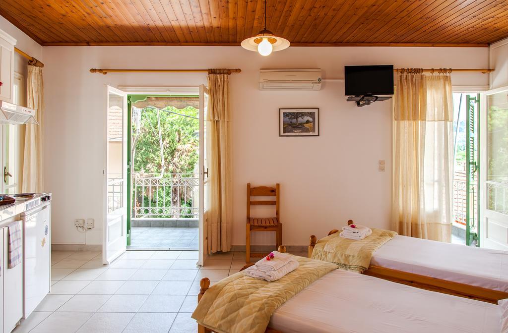 Georgakis George Rooms Vasiliki  Ngoại thất bức ảnh
