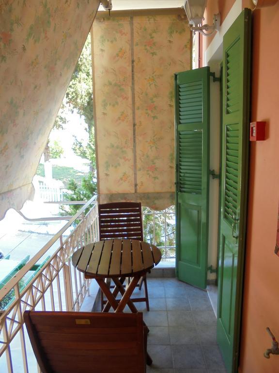 Georgakis George Rooms Vasiliki  Ngoại thất bức ảnh